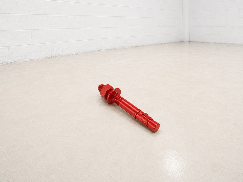 Chumbador parabolt em acabamento vermelho